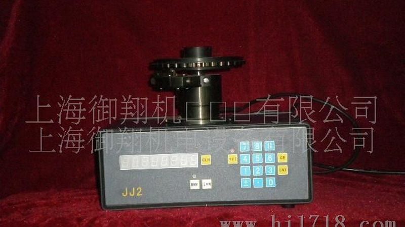 在选择进口压力变送器时，需要关注以下关键性能指标：